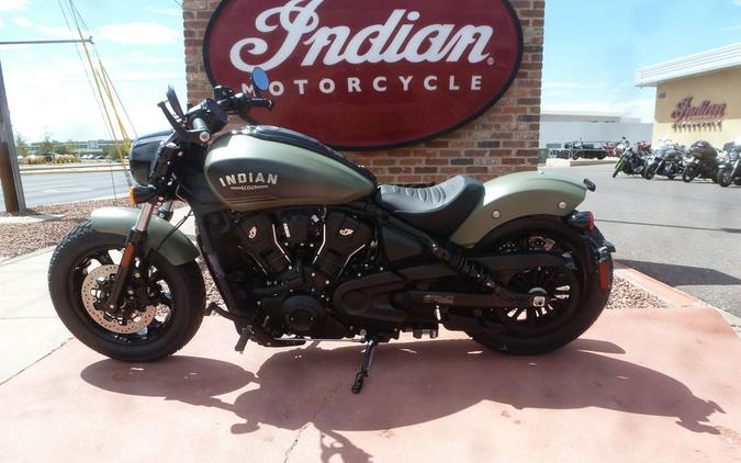 2026 Indian Motorcycle® Scout® Bobber Limited +Tech Moss Green Smoke