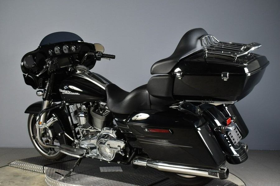 2015 Harley-Davidson Street Glide Special