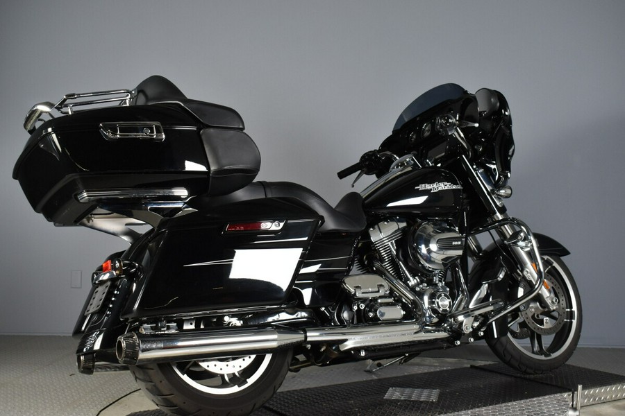 2015 Harley-Davidson Street Glide Special