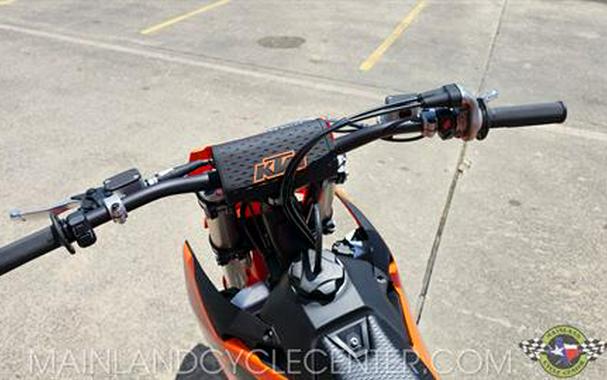 2025 KTM 300 SX