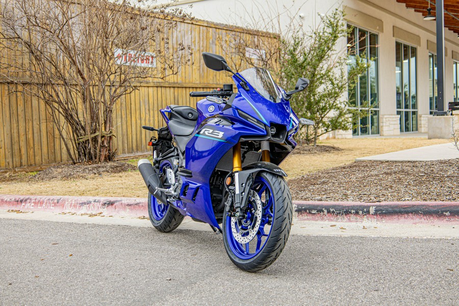 2026 YAMAHA YZFR3 ABS