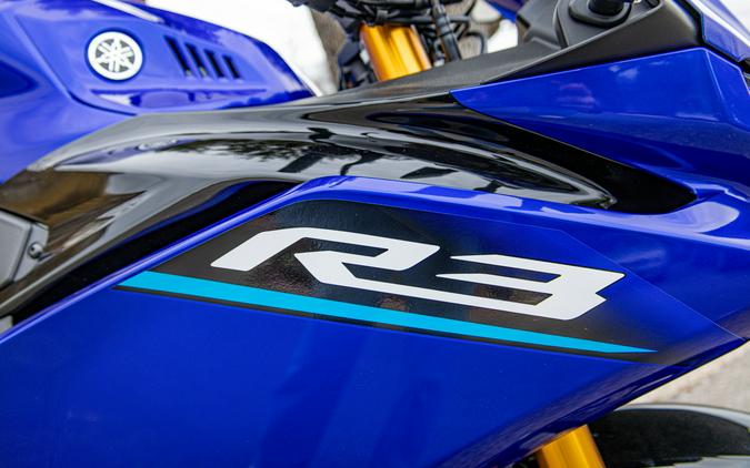 2026 YAMAHA YZFR3 ABS