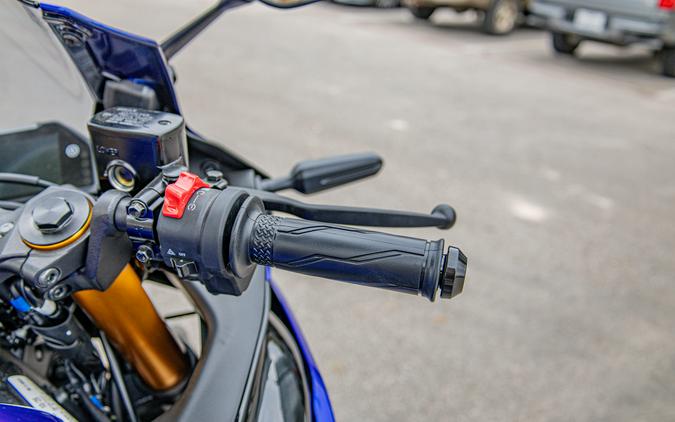 2026 YAMAHA YZFR3 ABS