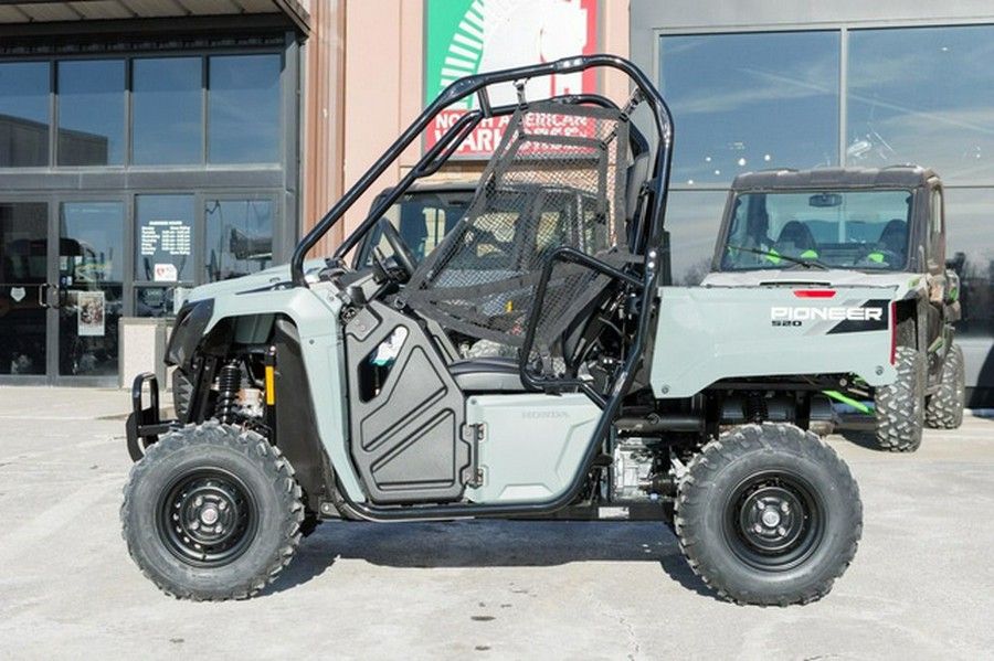 2026 Honda Pioneer 520