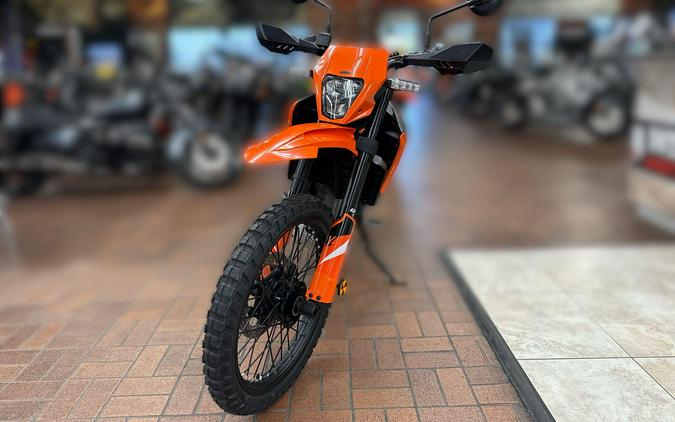 2025 KTM 390 ENDURO R