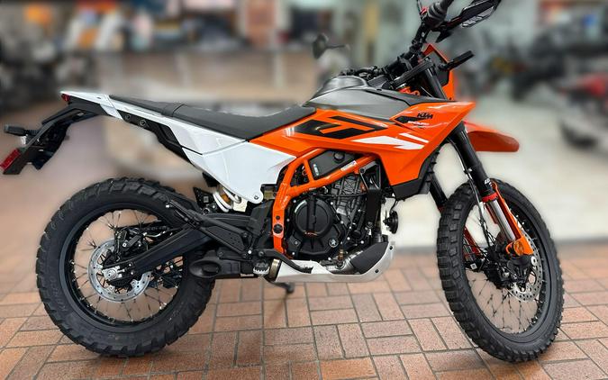 2025 KTM 390 ENDURO R