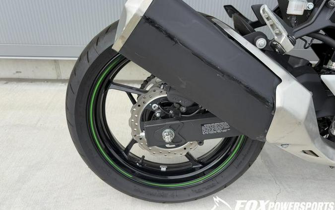 2023 Kawasaki Ninja® 400 Metallic Magnetic Dark Gray/Twilight Blue