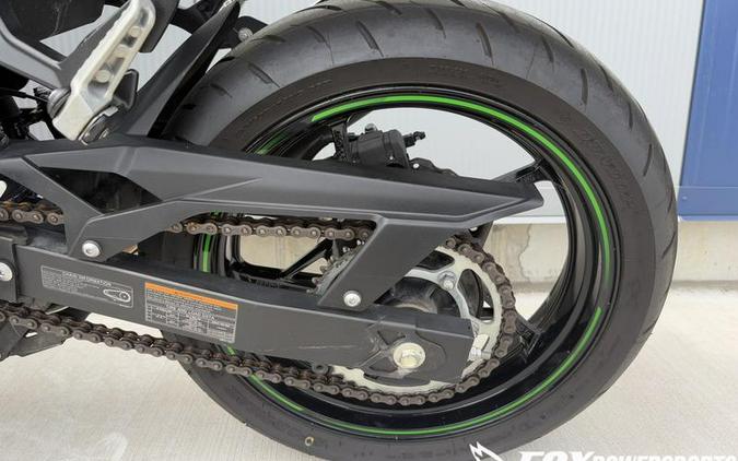 2023 Kawasaki Ninja® 400 Metallic Magnetic Dark Gray/Twilight Blue