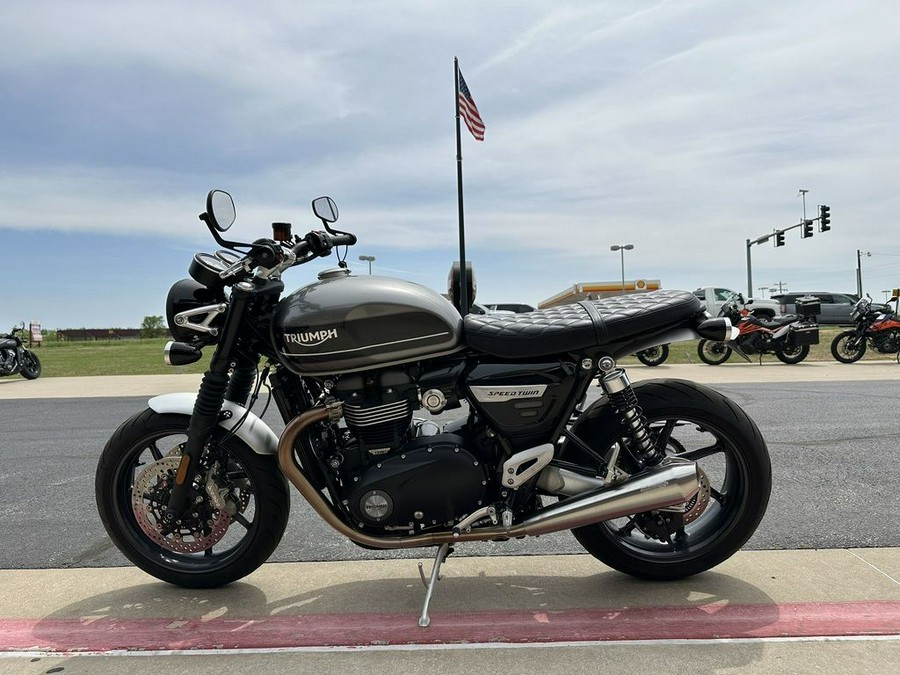 2019 Triumph SPEEDTWIN1200