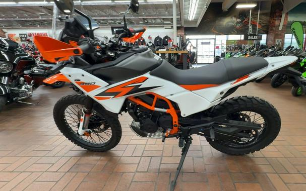 2025 KTM 390 ADVENTURE R