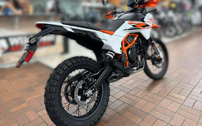 2025 KTM 390 ADVENTURE R