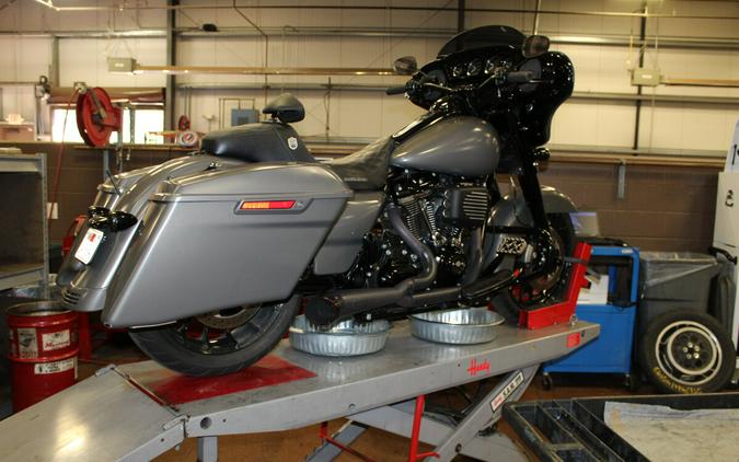 Harley-Davidson® Street Glide® Special 2019 INDSTRL GRY DNM
