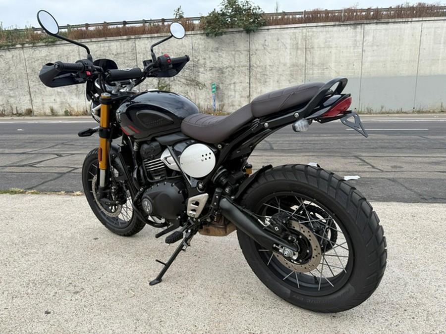 2026 Triumph Scrambler 400 XC