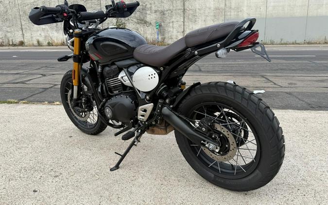 2026 Triumph Scrambler 400 XC