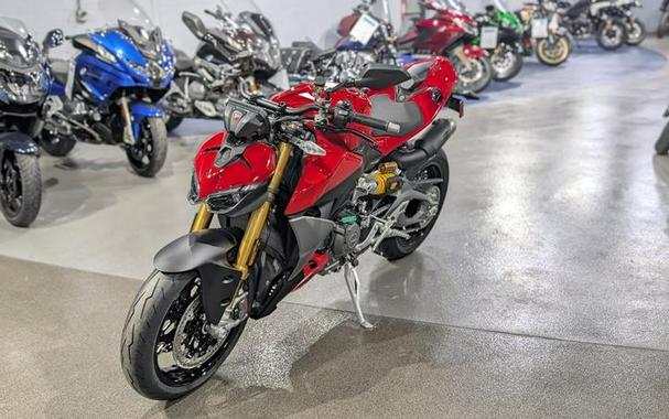 2026 Ducati Streetfighter V2S DEMO