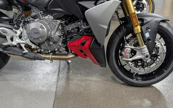 2026 Ducati Streetfighter V2S DEMO