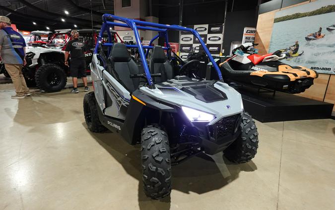 2026 Polaris RZR 200 EFI