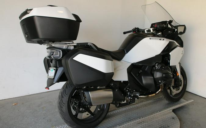 2026 BMW Motorrad R 1300 RT