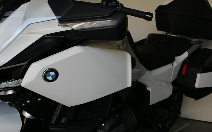 2026 BMW Motorrad R 1300 RT