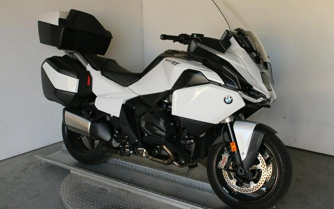 2026 BMW Motorrad R 1300 RT