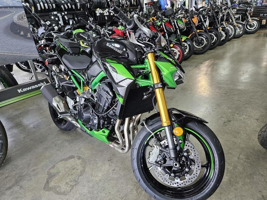2024 Kawasaki Z900 SE ABS