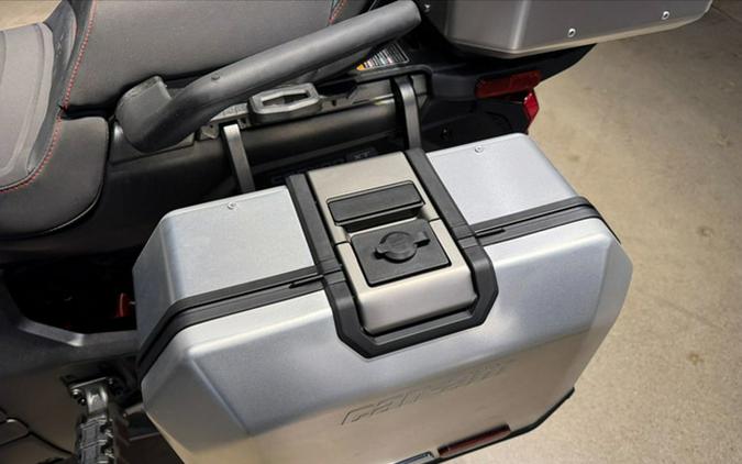 2025 Can-Am Canyon? XT