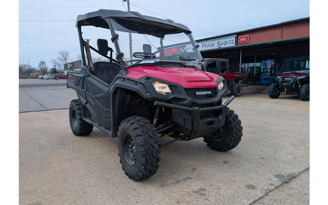 2016 Honda Pioneer 1000 Base