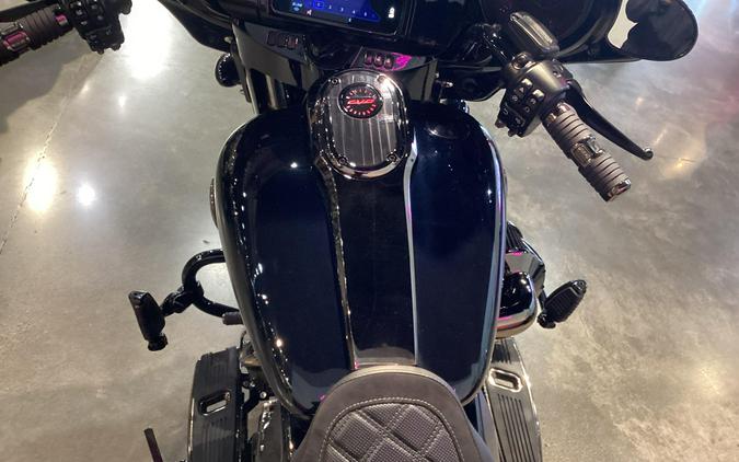 2022 Harley-Davidson Cvo Street Glide