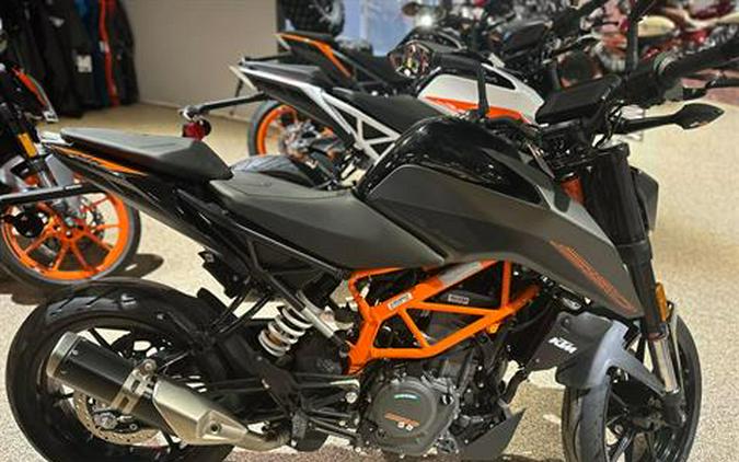 2023 KTM 390 Duke