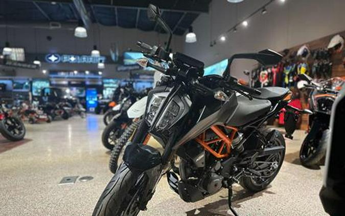 2023 KTM 390 Duke