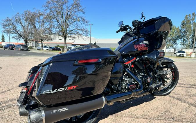 FLTRXSTSE 2024 CVO™ Road Glide® ST