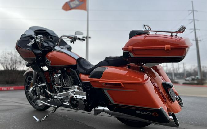 2022 Harley-Davidson® CVO™ Road Glide® FLTRXSE Wicked Orange Pearl