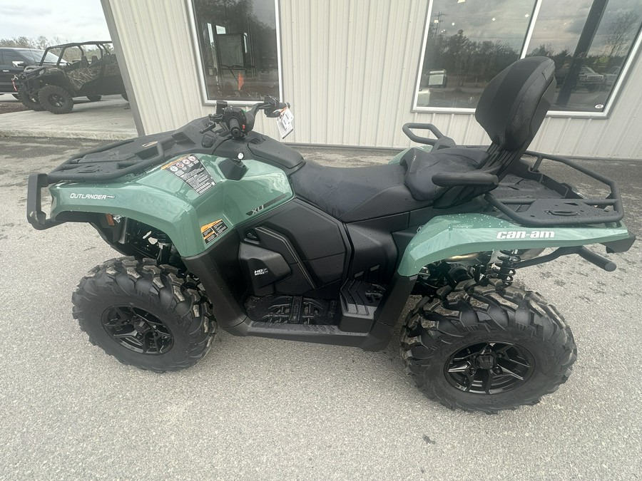 2026 Can-Am Outlander PRO XU HD7