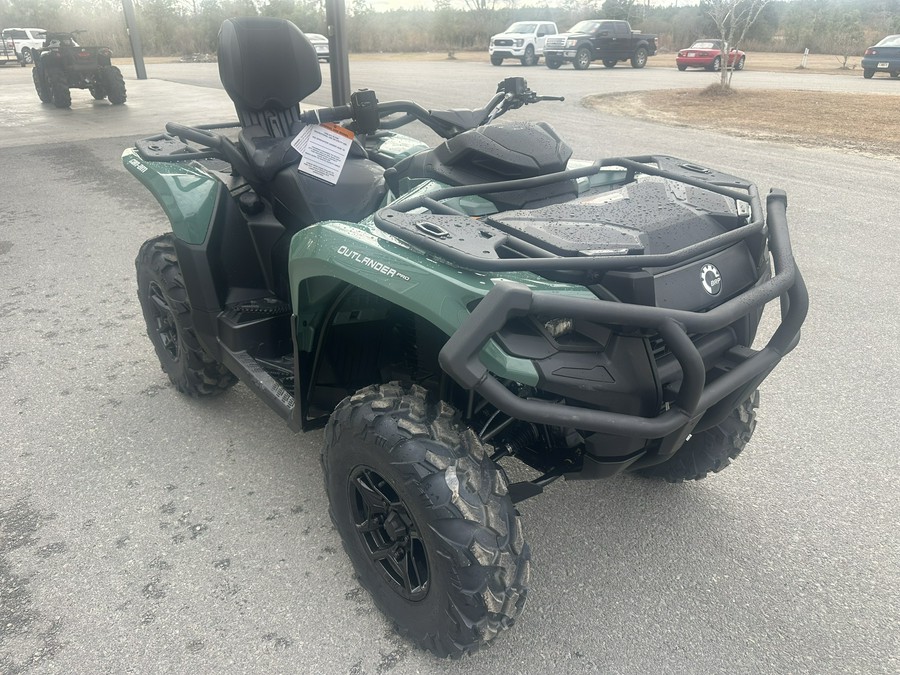 2026 Can-Am Outlander PRO XU HD7