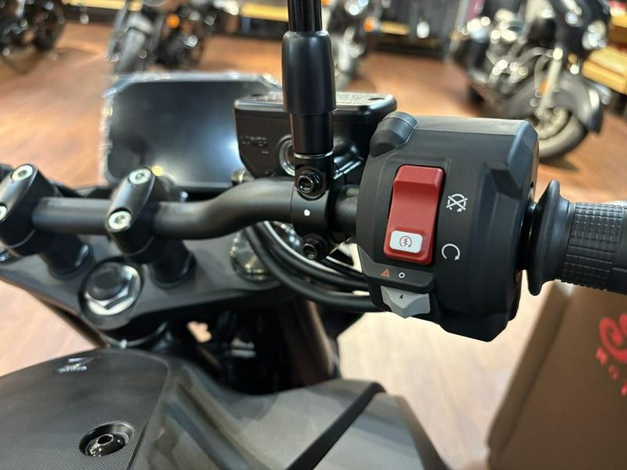 2025 Honda® CB750 Hornet