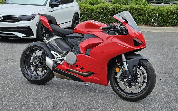 2022 Ducati Panigale V2 Ducati Red