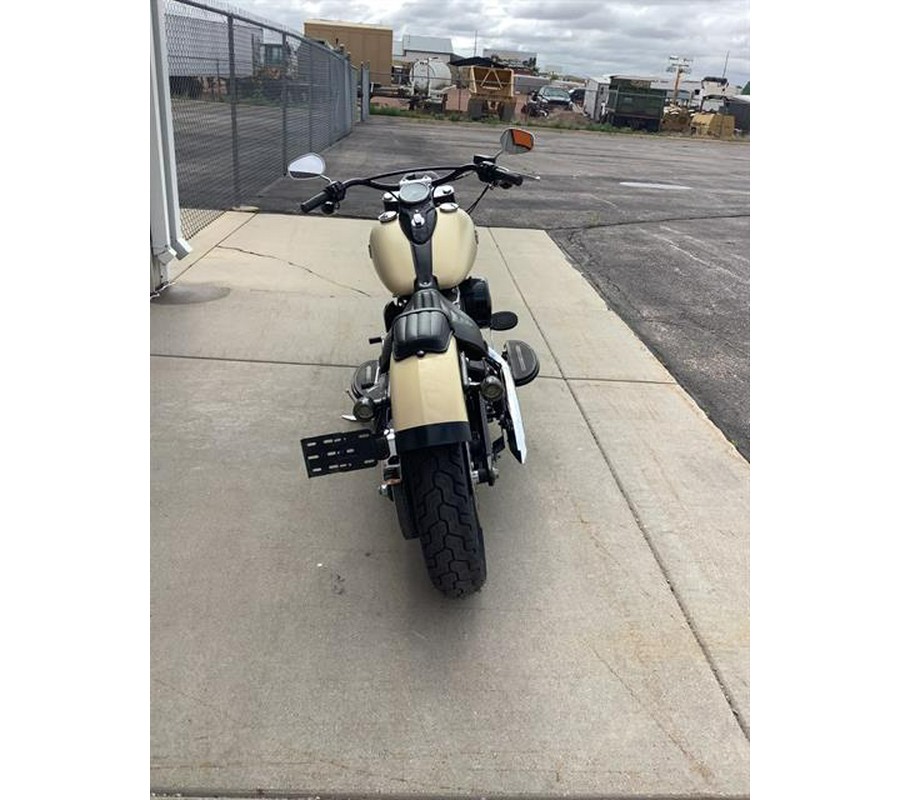 2015 Harley-Davidson Softail Slim®