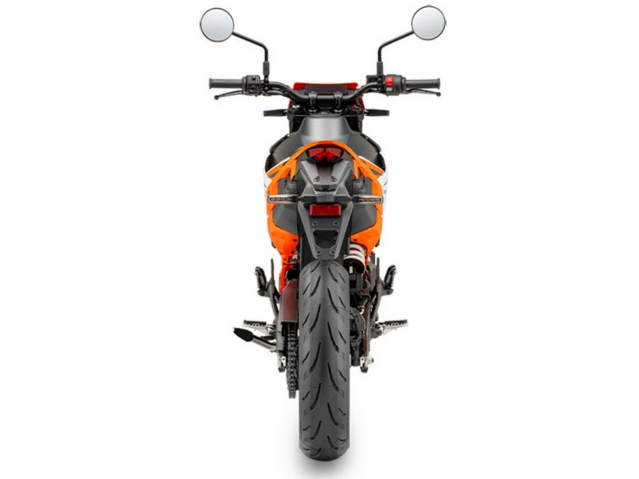 2026 KTM 390 SMC R