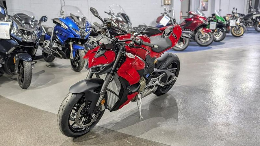 2026 Ducati Streetfighter V4
