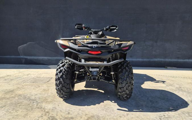 2027 Can-Am Outlander PRO DPS HD7