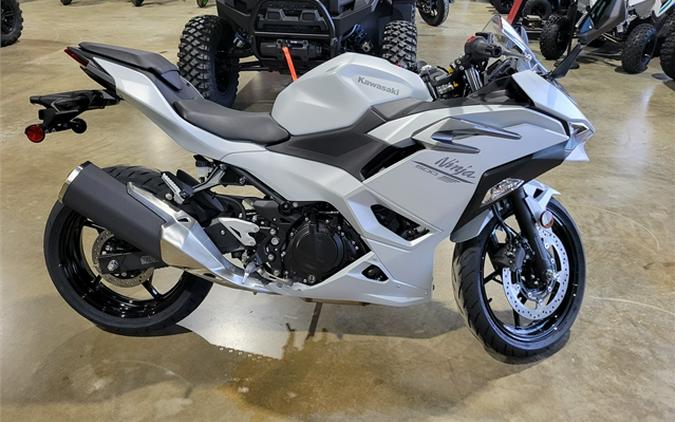 2024 Kawasaki Ninja 500 ABS