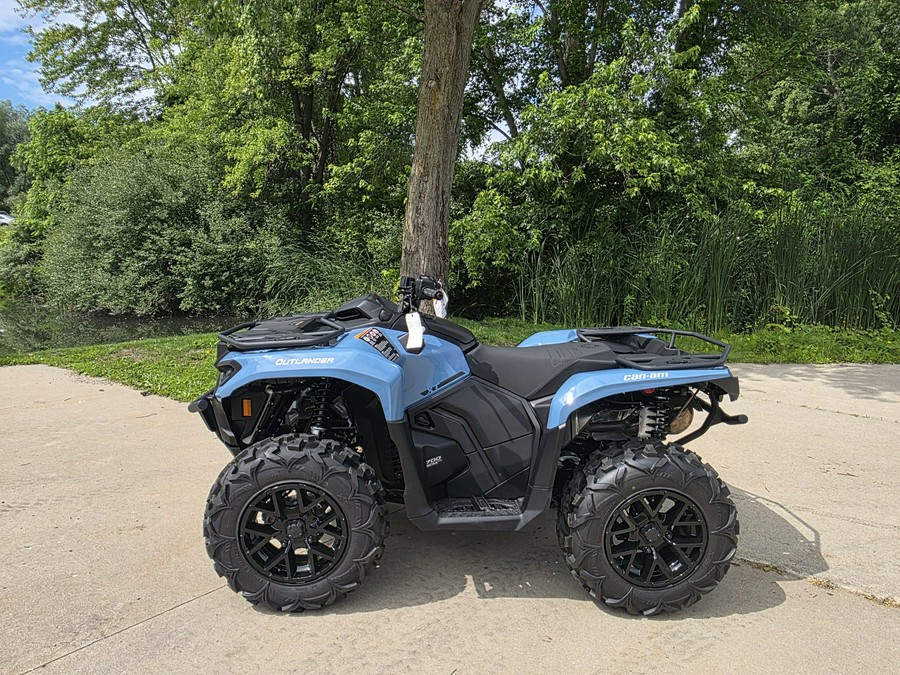 2026 Can-Am Outlander XT 700