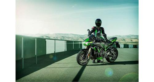 2021 Kawasaki Z H2 SE First Look Preview Photo Gallery