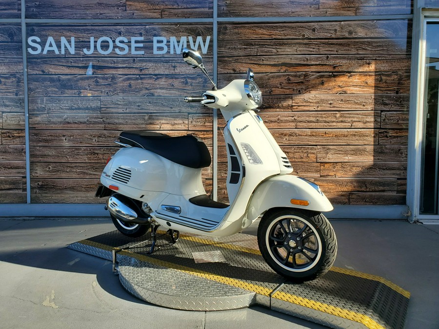 2024 Vespa GTS