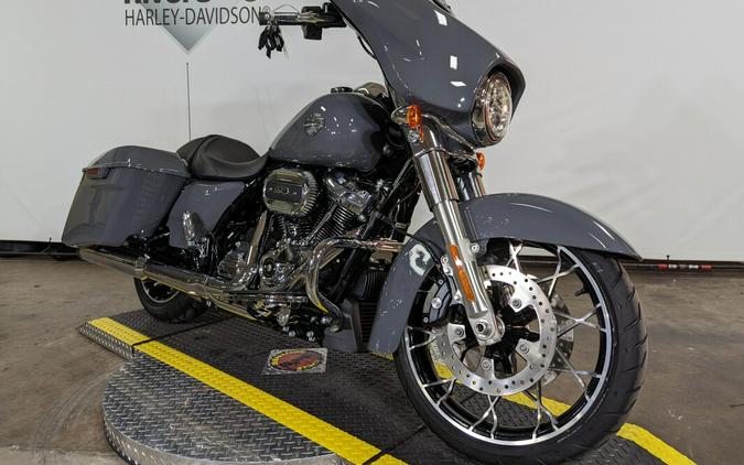 2022 Harley-Davidson Street Glide Special Gunship Gray