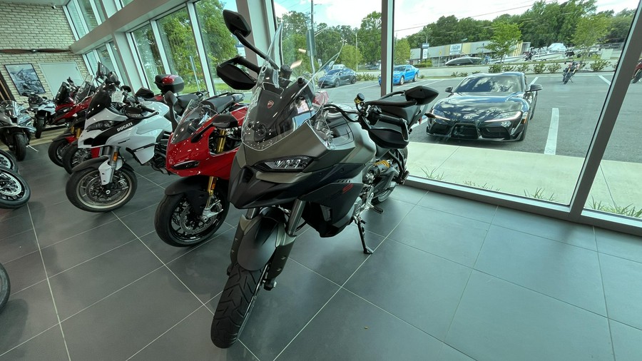 2025 Ducati MULTISTRADA V2S