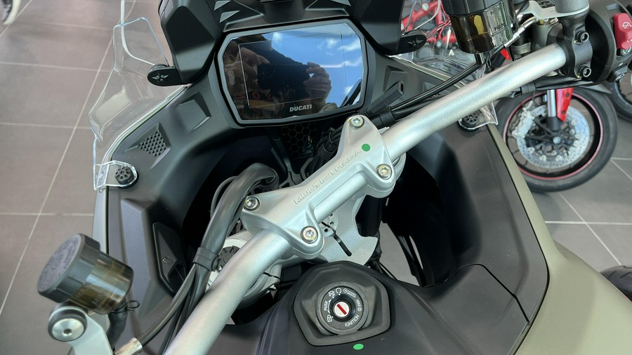 2025 Ducati MULTISTRADA V2S