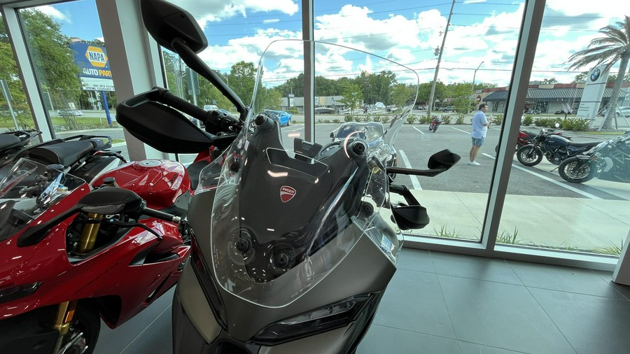 2025 Ducati MULTISTRADA V2S
