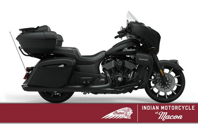 2023 Indian Motorcycle® Roadmaster® Dark Horse® Black Smoke