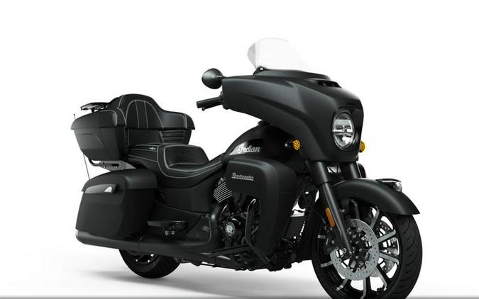 2023 Indian Motorcycle® Roadmaster® Dark Horse® Black Smoke